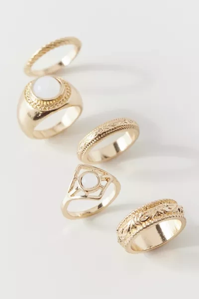 Shop Urban Outfitters Cameron Ring Set In Gold