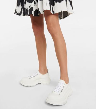 Alexander Mcqueen Tread Slick Canvas Exaggerated-sole Sneakers In White/whit