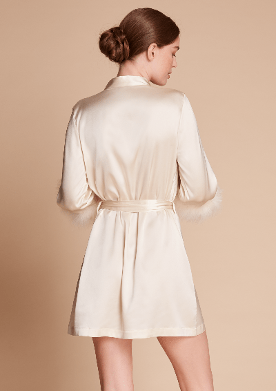 Gilda & Pearl Celeste Silk And Feather Short Robe In  Pearl
