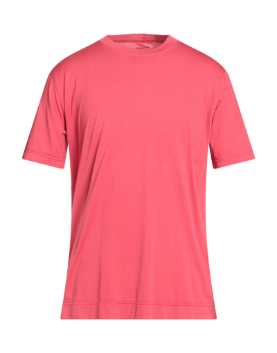 Shop Fedeli T-shirts In Red