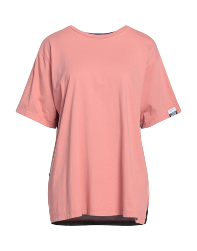 Shop Golden Goose Woman T-shirt Salmon Pink Size M Cotton