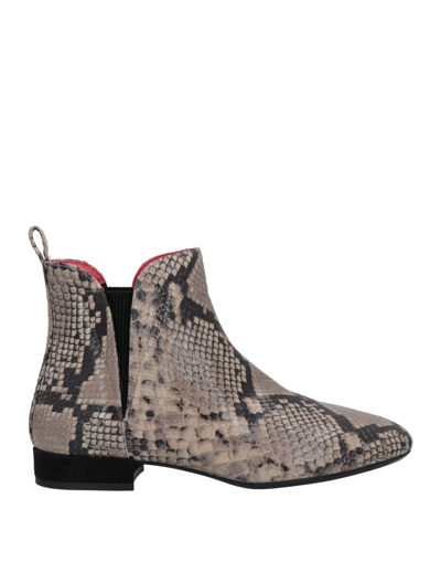 Shop Pas De Rouge Ankle Boots In Dove Grey