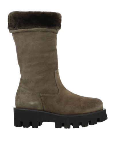 Shop Paloma Barceló Woman Ankle Boots Military Green Size 9.5 Shearling