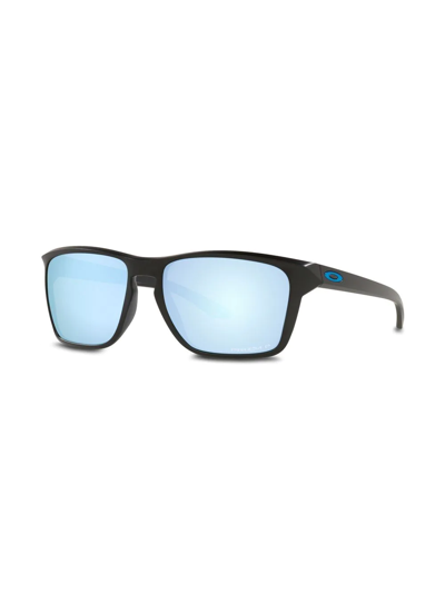 Shop Oakley Oo9448 Sylas Sunglasses In Schwarz