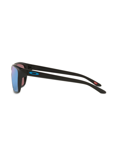 Shop Oakley Oo9448 Sylas Sunglasses In Schwarz