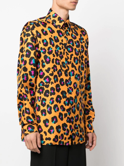 Shop Versace Daisy Leopard-print Silk Shirt In Orange