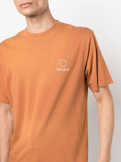 Etudes Studio Logo-print Short-sleeved T-shirt In Brown