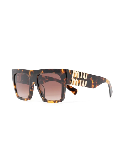 Shop Miu Miu Mu10ws Square-frame Sunglasses In Braun