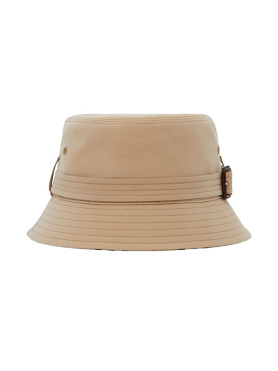 Shop Burberry Belted Bucket Hat In Neutrals