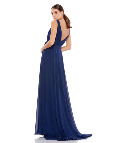 Mac Duggal Sleeveless V-neck Chiffon Gown In Midnight