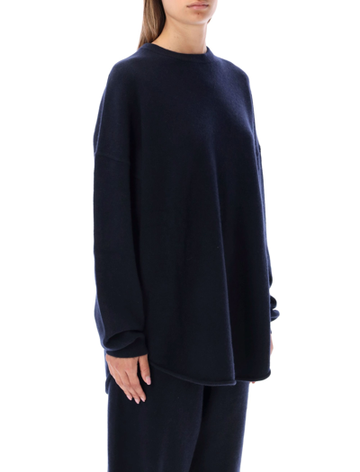 Shop Extreme Cashmere Crew Hop Sweater In Navy