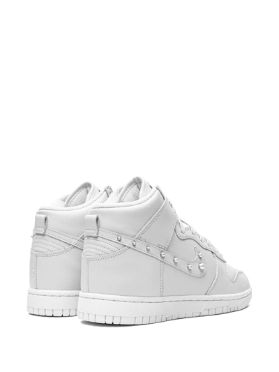 Nike Dunk High Se Sneakers In White