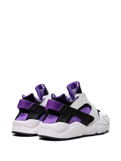 Nike Air Huarache Low-top Sneakers In White