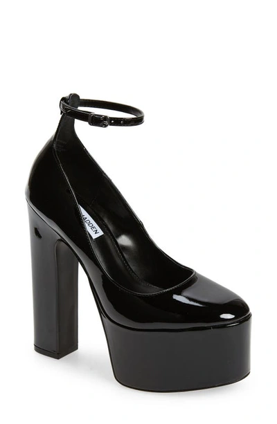 Steve Madden Skyrise Platform Pump In Black | ModeSens