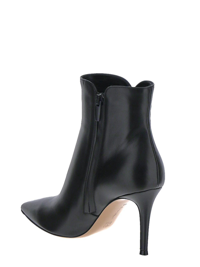 Shop Gianvito Rossi Levy 85 In Black