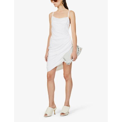 Shop Jacquemus Women's White La Robe Suadade Crinkle-texture Woven Midi Dress