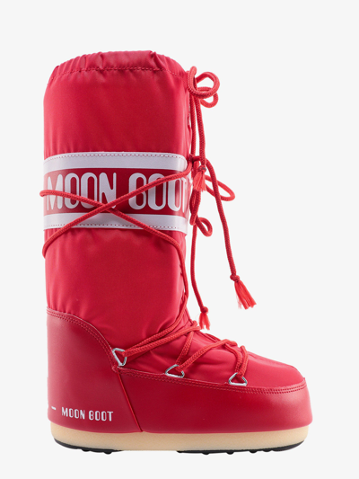 Shop Moon Boot Iconic In Red