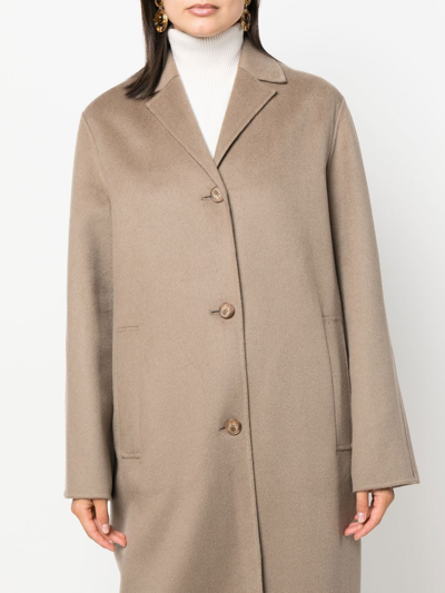Barrie Cut-out Cashmere Collar In Neutrals