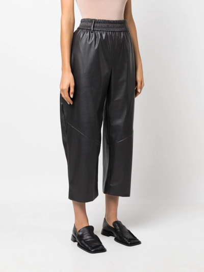 Shop Fabiana Filippi Faux-leather Elasticated-waist Cropped Trousers In Grey