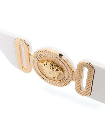 Versace Medusa-plaque Detail Sunglasses In Weiss