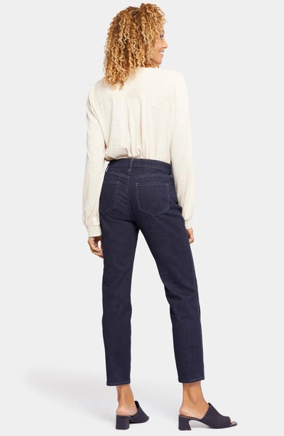 Nydj Stella High Rise Ankle Tapered Jeans In Rinse In Rinse