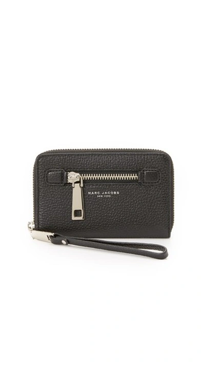 Marc Jacobs Gotham Standard Continental Wallet In Black/gold