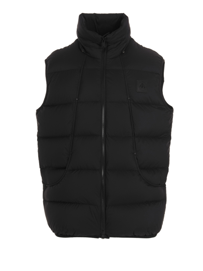 Shop Moose Knuckles Bushwick Vest In White/black