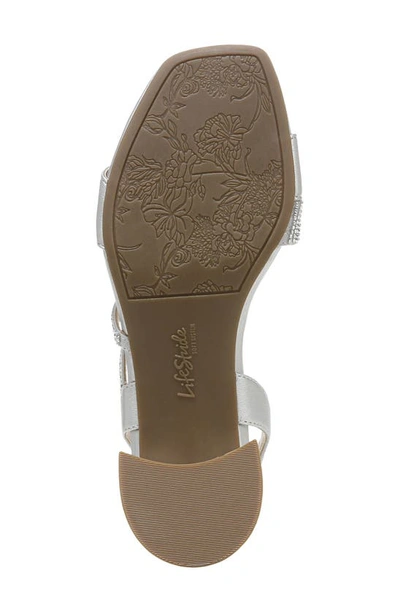 Lifestride Joy Strappy Sandal In Silver