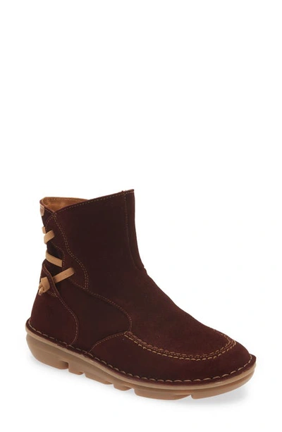 On Foot Zen Water Resistant Boot In Burgundy