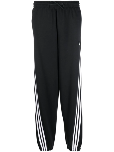 Shop Adidas Originals Logo-patch Slip-on Track Pants In Schwarz