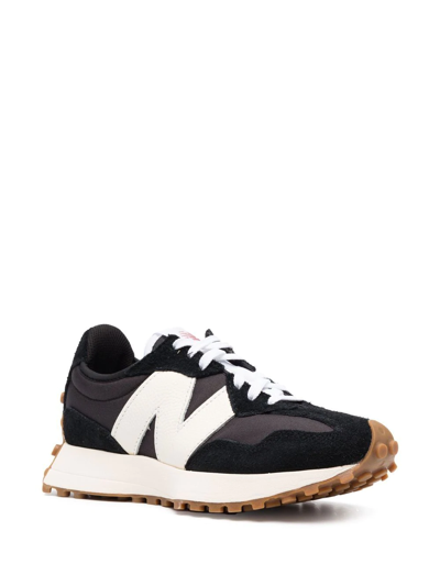 Shop New Balance 327 Low-top Sneakers In Schwarz