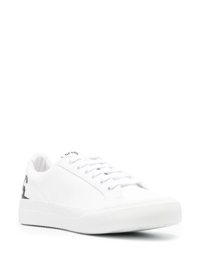 Gcds Bucket Logo-print Leather Sneakers In Weiss