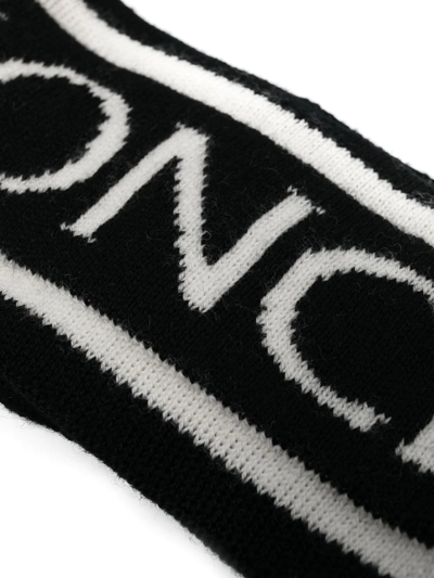 Shop Moncler Logo Intarsia-knit Headband In Schwarz
