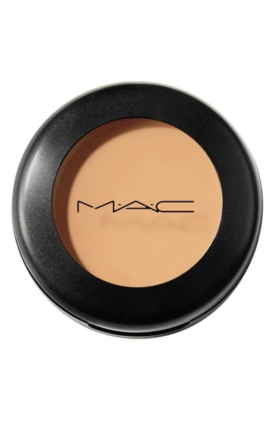 Shop Mac Cosmetics Studio Finish Spf 35 Correcting Concealer In Nc25