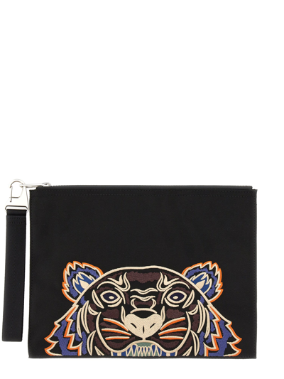 Shop Kenzo Large Pouch With Logo In Nero