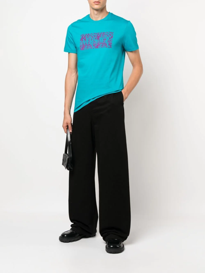 Versace Logo-print Short-sleeved T-shirt In Blau