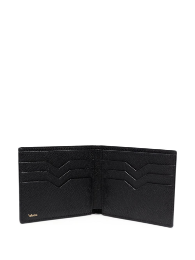 Valextra Pebbled Folding Wallet In Schwarz