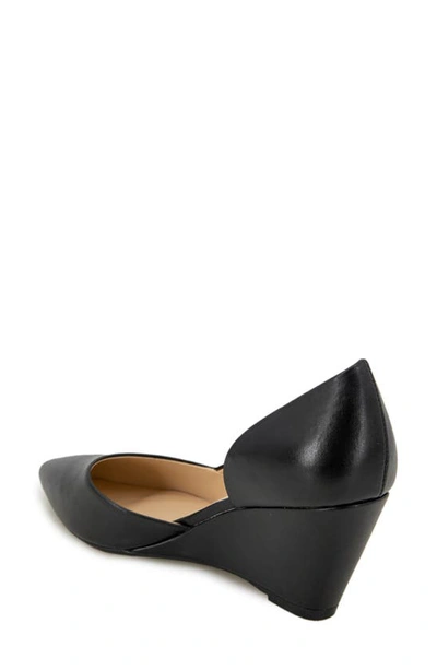 Reaction Kenneth Cole Eltinn Wedge Pump In Black