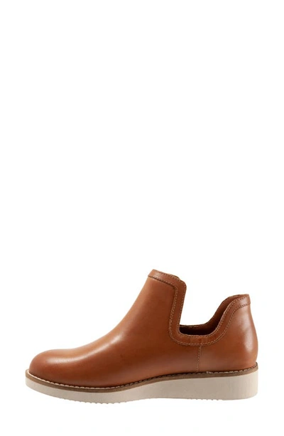 Shop Softwalk ® Woodbury Leather Bootie In Luggage