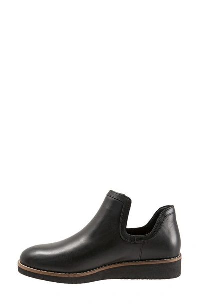 Shop Softwalk Woodbury Leather Bootie In Black