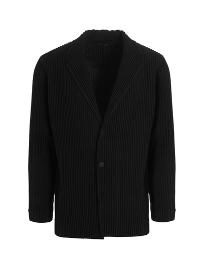 Shop Issey Miyake Pleated Blazer In Black
