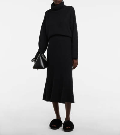Inuikii Crossover-strap Shearling Slides In Black