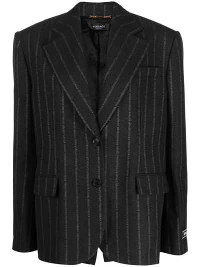 Shop Versace Shoulder-pads Logo-print Blazer In Grau