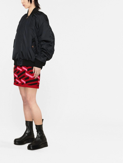 Versace I Ventagli-print Reversible Puffer Jacket In Black