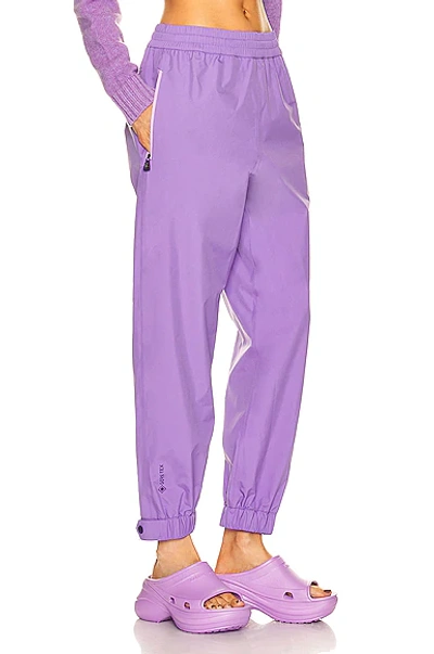 Moncler Elasticated-waistband Detail Trousers In Lavender