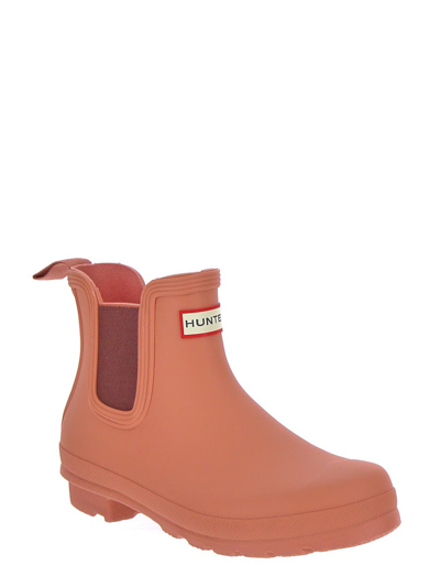 Shop Hunter Chelsea Boots In Pink