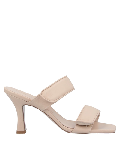 Bianca Di Sandals In Beige