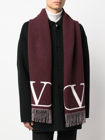 Shop Valentino V-logo Knitted Scarf In Violett