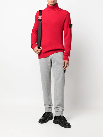 Stone Island Compass-patch Roll-neck Jumper In Rot