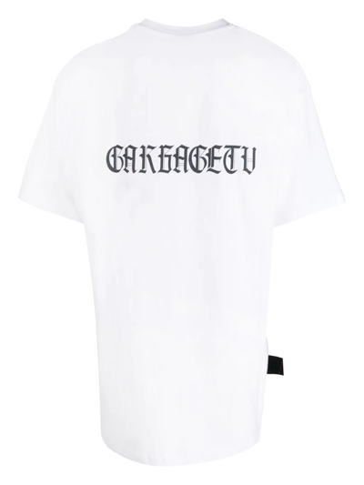 Shop Garbage Tv Free The Mind T-shirt In White